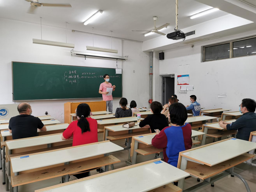 【防控专题】外语外贸学院教室上课组织预演顺利开展